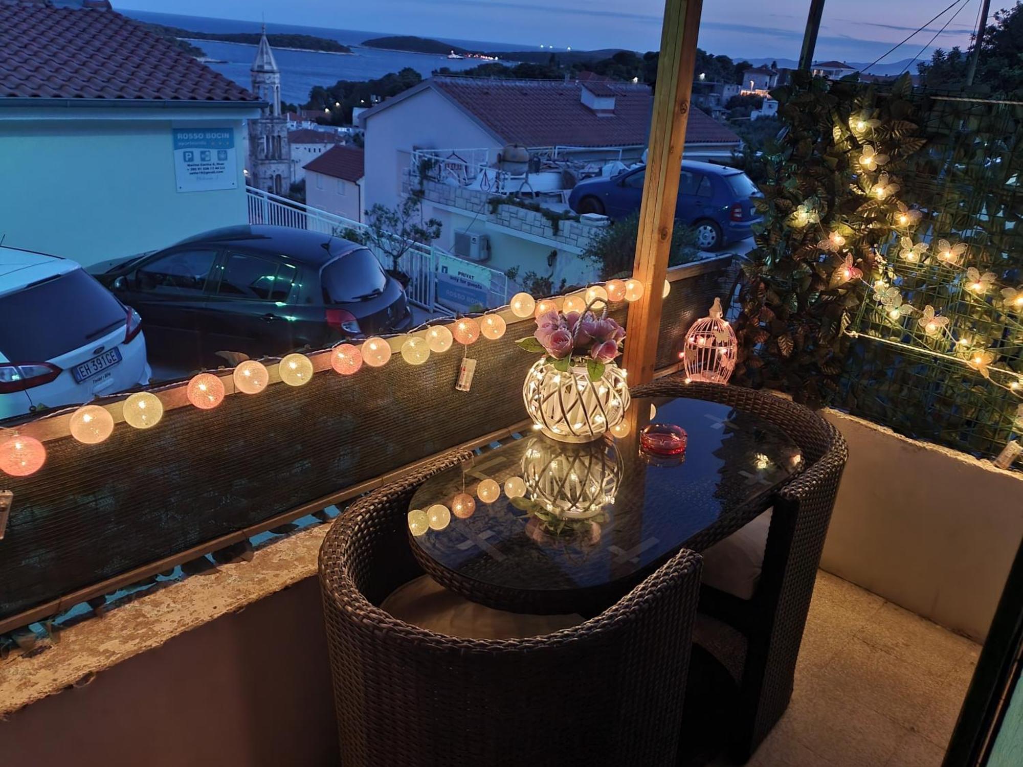 Apartments Luci Χβαρ Δωμάτιο φωτογραφία