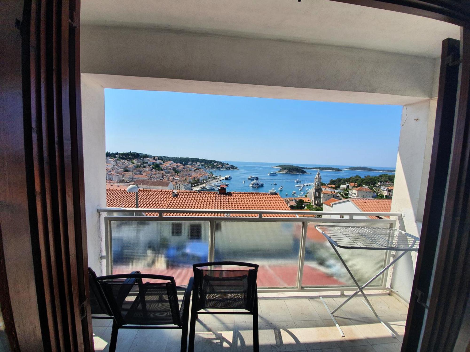 Apartments Luci Χβαρ Δωμάτιο φωτογραφία