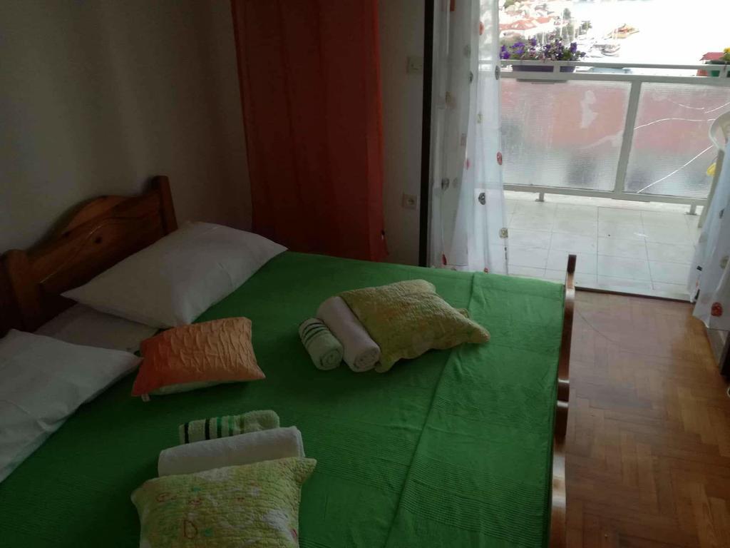 Apartments Luci Χβαρ Εξωτερικό φωτογραφία